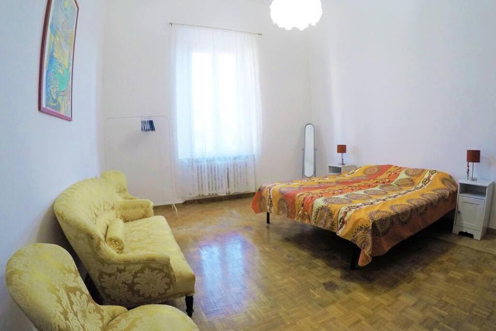 ליבורנו Gabry'S Home Three-Bedroom Big Apartment Near City Center & Train Station To Pisa And Florence & Ferries To Sardegna Corsica מראה חיצוני תמונה