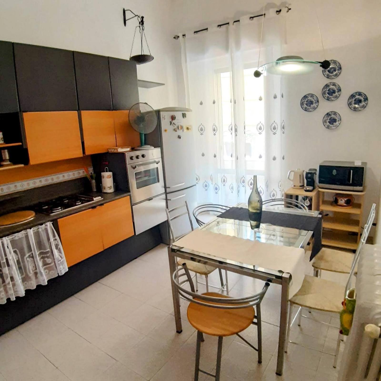 ליבורנו Gabry'S Home Three-Bedroom Big Apartment Near City Center & Train Station To Pisa And Florence & Ferries To Sardegna Corsica מראה חיצוני תמונה